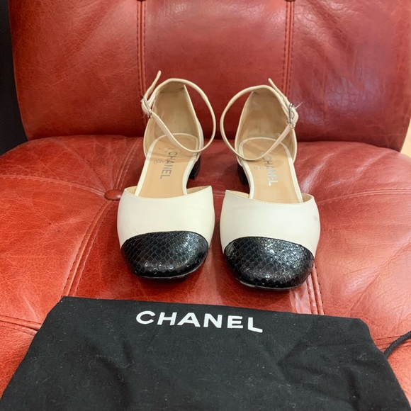 CHANEL Shoes - Chanel Chanel Chanel